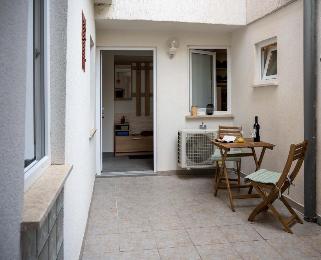 Apartma Montona Pula